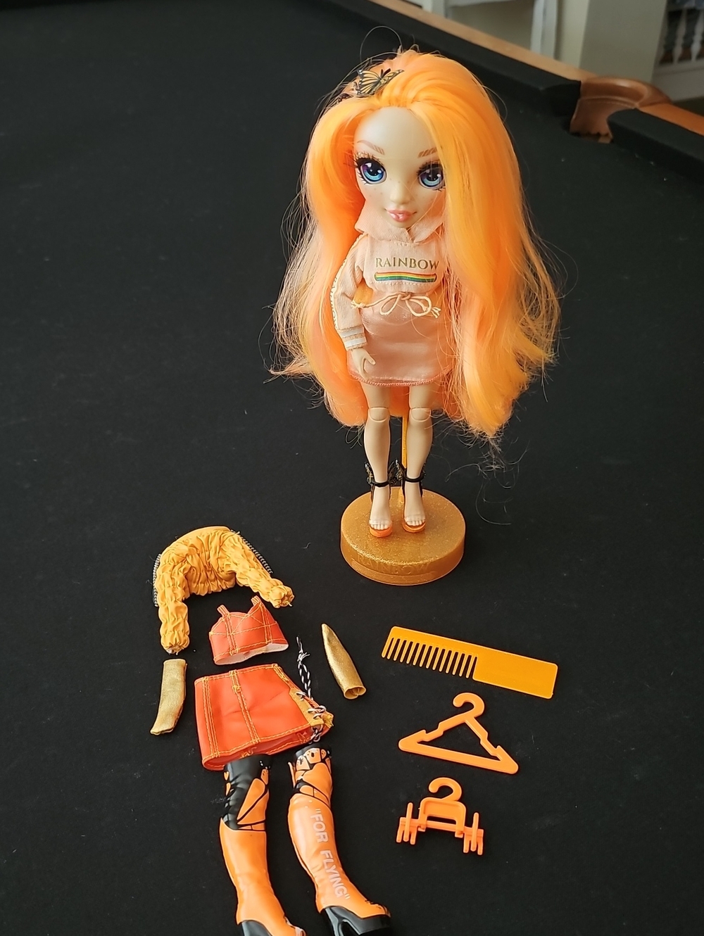 Rainbow High Poppy Rowan Series 1 Doll